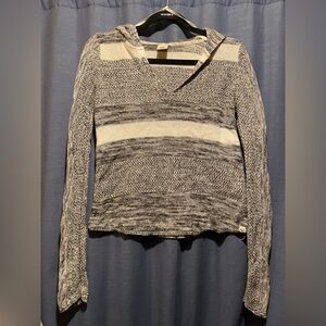 Roxy Black and Cream V-Neck Sweater